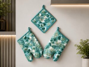 Tropical Leaf Print Heat-Resistant Oven Mitt & Pot Holder