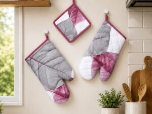 Pink & Grey Leaf Print Heat Resistant Oven Mitt & Pot Holder Set